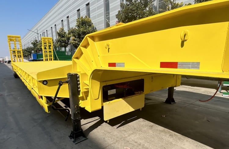 Dong Xu 2 Line 4 Axle 100 Ton Semi Low Bed Trailer for Sale in Ghana Tema