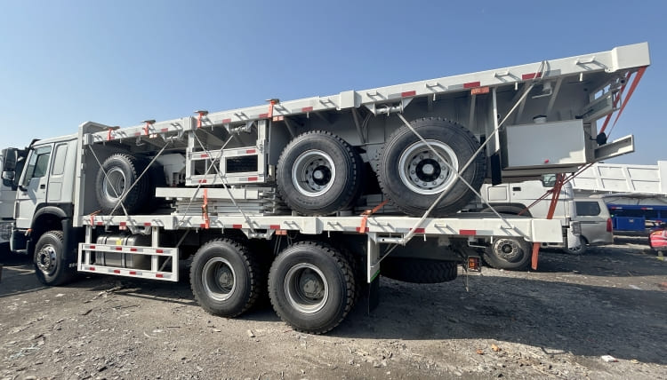 Dong Xu Dual Axle 40 Flatbed Trailer for Sale in Sierra Leone 