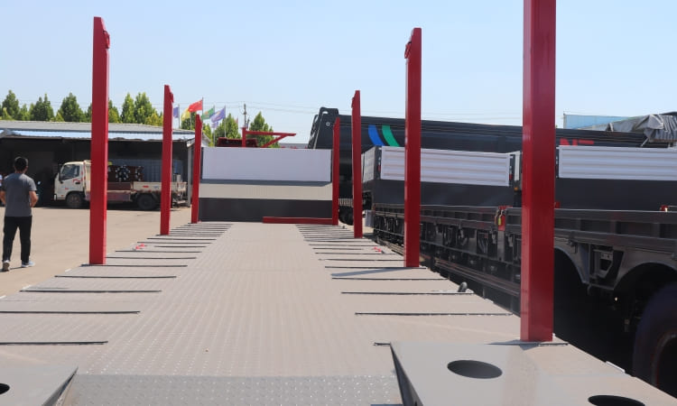 CHINA Tri Axle 100 Ton Multi Function Low Bed Trailer for Sale in Ethiopia