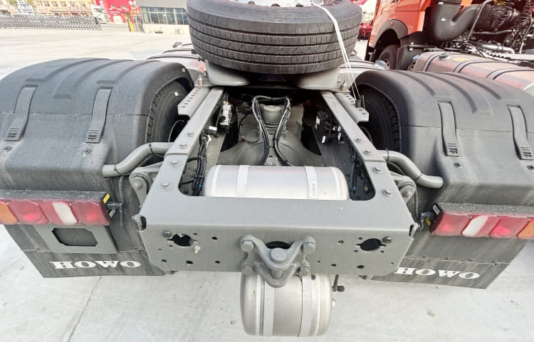 Used Howo T7H 480 6x4 Tractor Trucks for Sale in Kenya