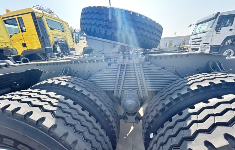Used Sinotruk Howo TX 400 6x4 Tractor Head Trucks for Sale in Nigeria Lagos