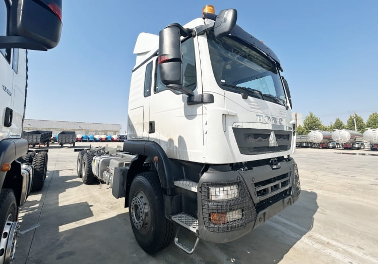 Used SINOTRUK Howo TX 400 6x4 Chassis Tipper Truck for Sale in Tanzania