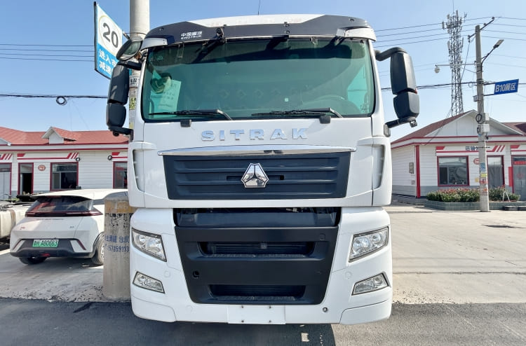 Used SINOTRUK Sitrak C7H 540 Truck Head for Sale in Zimbabwe Bulawayo
