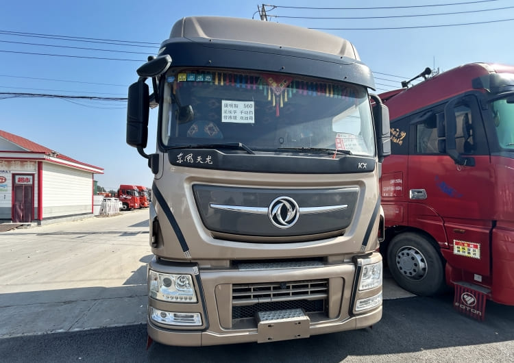 Used Dongfeng KX 400 Tractor Head Truck for Sale in Ghana Tema