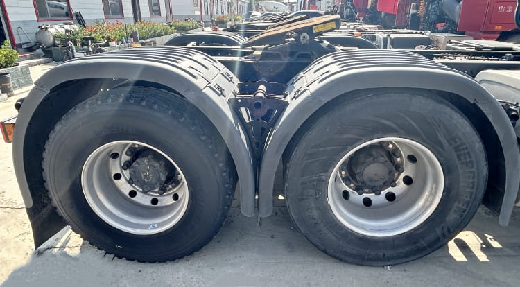 Used Dongfeng KX 400 Tractor Head Truck for Sale in Ghana Tema
