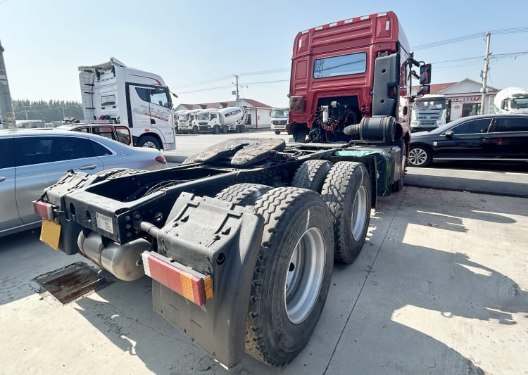 Used SHACMAN M3000 6x4 Tractor Truck for Sale in Zimbabwe Harare
