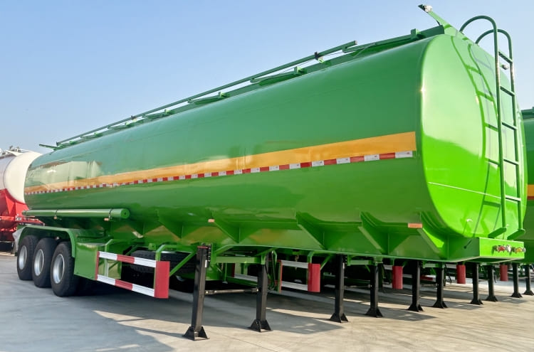 Tri Axle 50000 Liters Oil Tanker Trailer for Sale in Tanzania Dar Es Salaam
