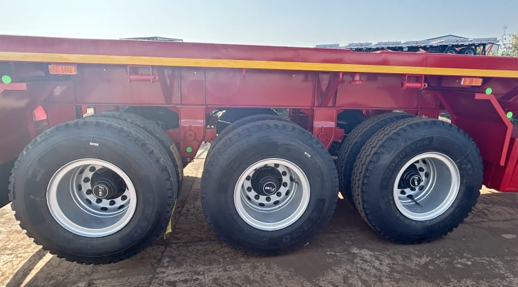 Tri Axle 40 Flatbed Trailer for Sale in Senegal Dakar