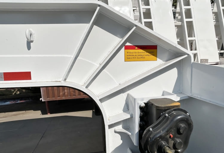 Tri Axle 60 Ton Semi Low Loader Trailer for Sale in Zimbabwe Bulawayo