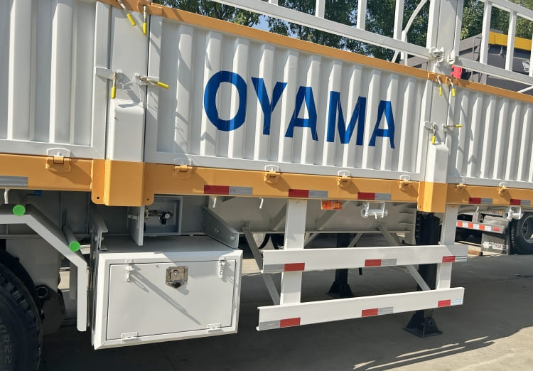4 Axle 80 Ton Cargo Fence Semi Trailer for Sale in Ghana Accra