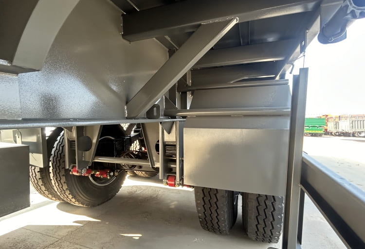 Cattle Animal Livestock Hauler Transport Trailer for Sale in Zimbabwe Harare