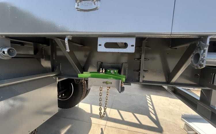 Cattle Animal Livestock Hauler Transport Trailer for Sale in Zimbabwe Harare